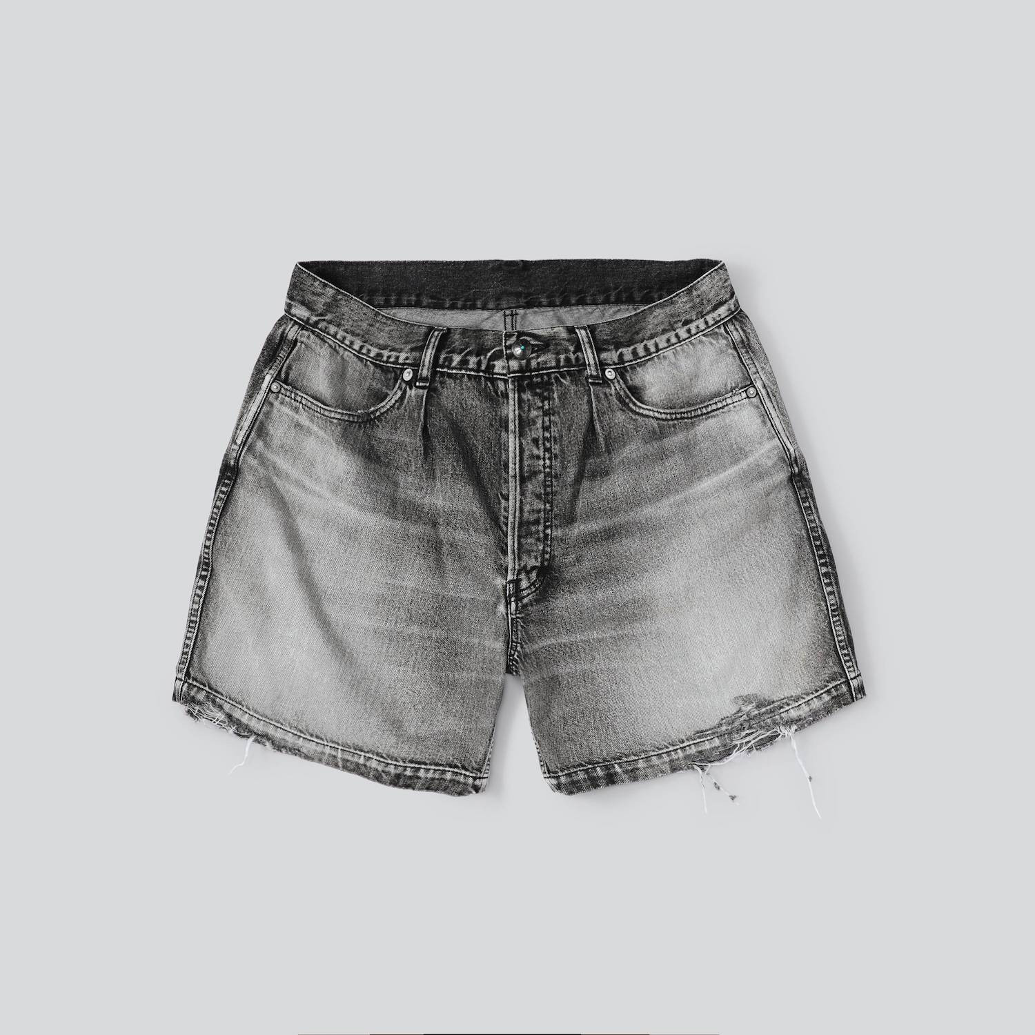 MADNESS DISTRESSED DENIM SHORTS | MADNESS